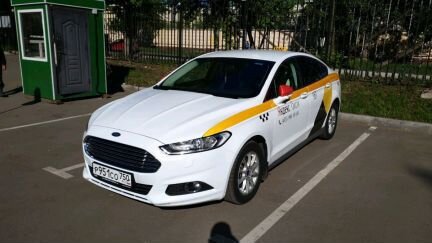 Водители такси, работа на авто компании