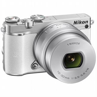 Фотоаппарат Nikon 1 J5 kit 10-30mm