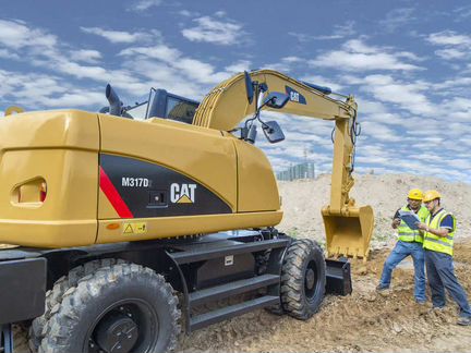 Колёсный экскаватор Caterpillar M317D2