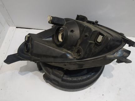 Фара правая Citroen Xsara Picasso