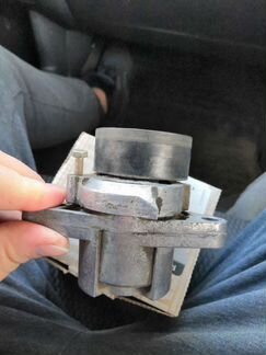 Продам Натяжной Механизм Приводного ремня на Рено