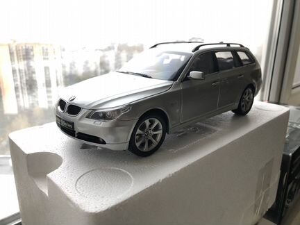 1/18 Kyosho Bmw 545 Touring