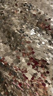 Вечернее платье с пайетками