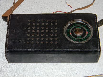 Радиоприемник времен СССР Selga