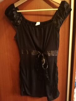 Блузка черная