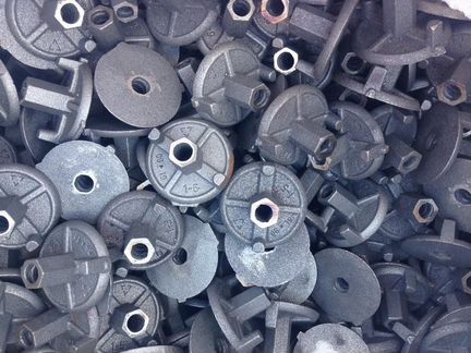 Винты, гайки, замки, комплектующие к опалубке