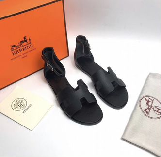 Шлепки Hermes с пяткой