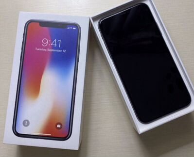 iPhone X 64GB чёрный отличный