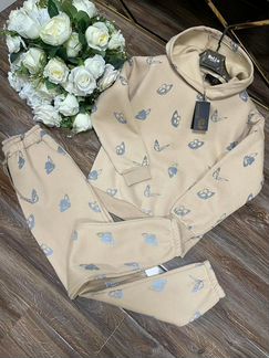 Стильные теплые костюмы