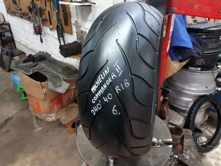 Michelin Commander-2 240/40/18 R18