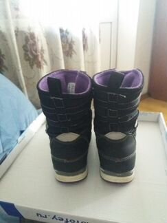 Продам мембрнные сапожки фирмы 