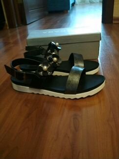 Сандалии босоножки новые 41