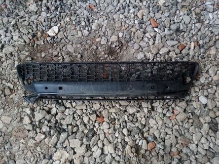 Решетка бампера Lexus NX