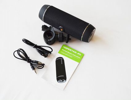 Портативная bluetooth аудио колонка с фонарем